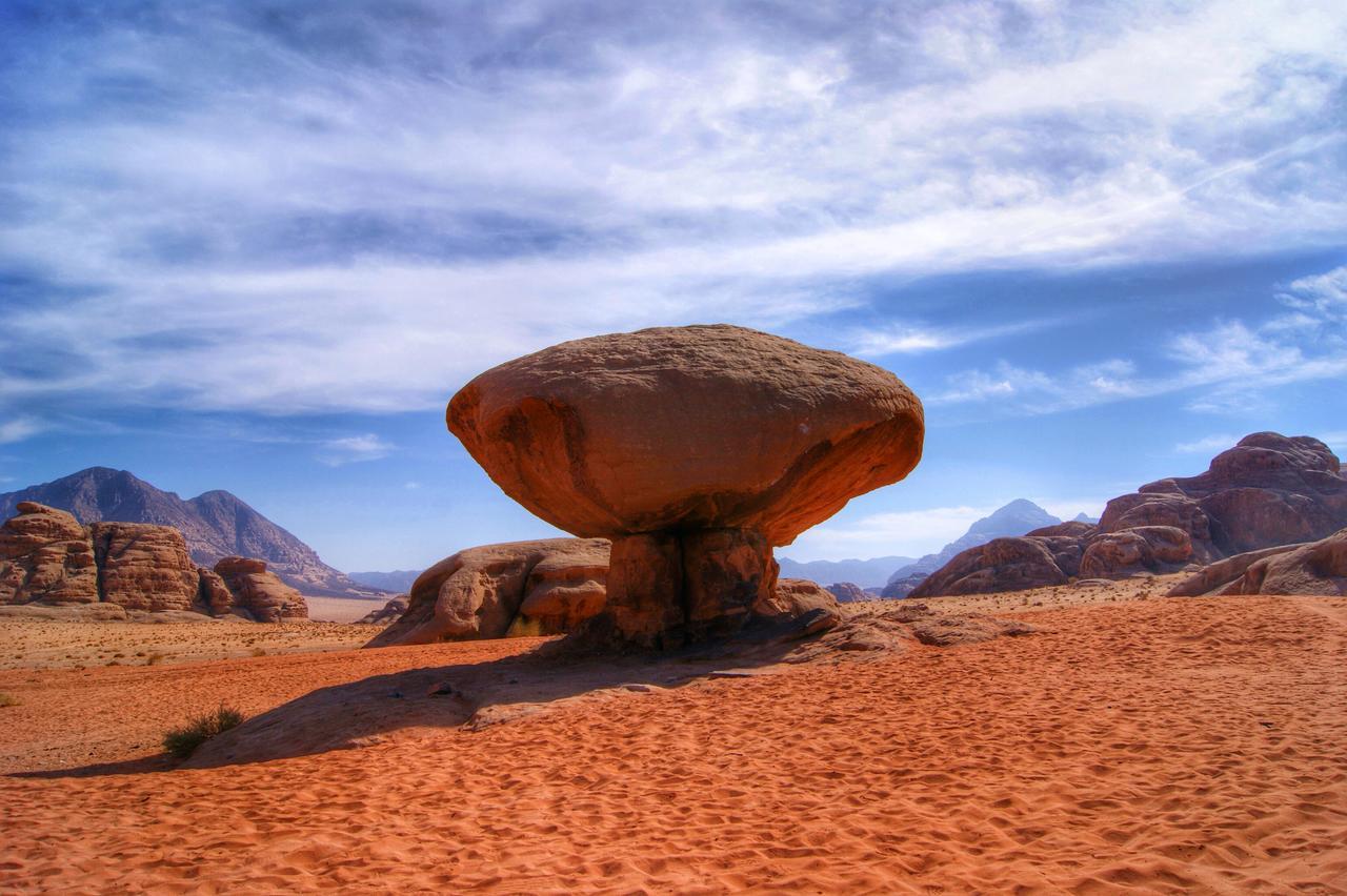 Luxury tent Mazayen Camp Wadi Rum