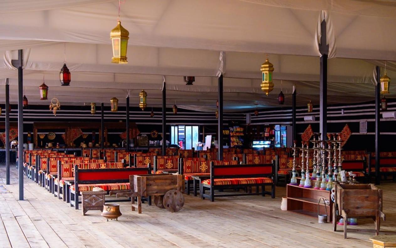 Luxury tent Mazayen Camp