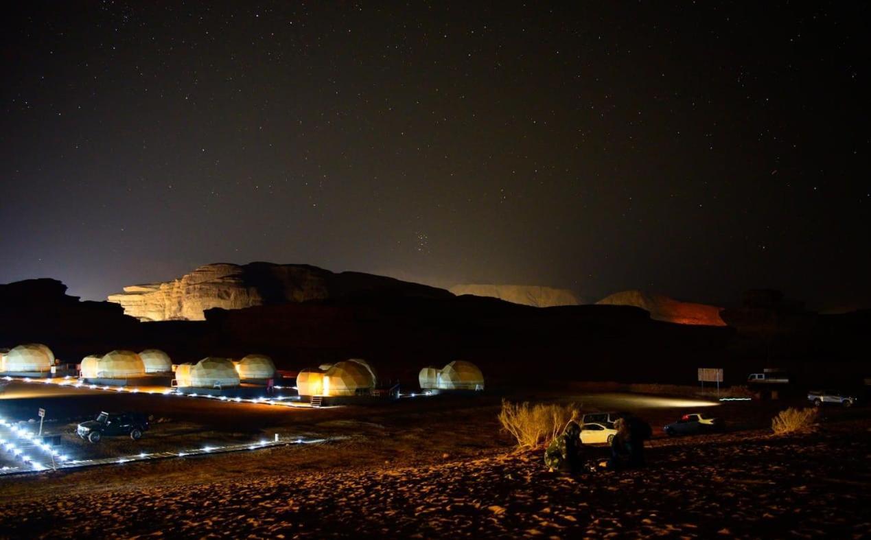 Mazayen Camp Luxury tent